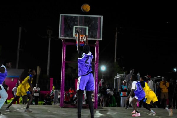 Plus Jeuf - Basketball Kit - Image 11