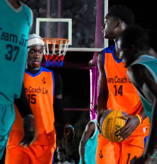 Plus Jeuf - Basketball Kit - Image 6